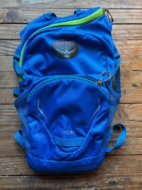 Osprey Moki Blue Men's Daypack with Hydration Pack
